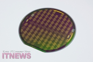 삼성전자 신개발 반도체사진