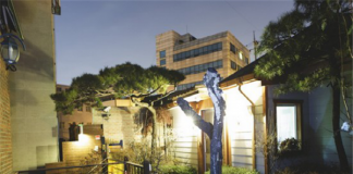 서울 도심속 쉼터 ‘파인트리 게스트 하우스’…인문학 강좌도