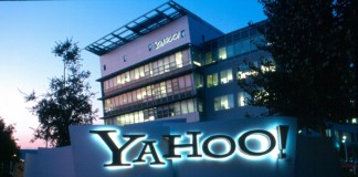 야후 매각 제안서 접수 11일로 결정…마이크로소프트가 인수할까?